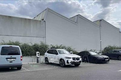 Đăng ký ô tô mới tại EU tăng 5,7%, xe điện tiếp tục mở rộng thị phần