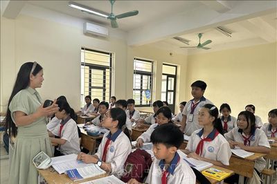 Bộ trưởng Bộ Giáo dục và Đào tạo Hoàng Minh Sơn: Trả lại chất lượng giáo dục thực chất cho học sinh