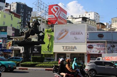Tp.HCM: Mặt bằng đắc địa bỏ trống dù khách thuê tìm 'đỏ mắt'