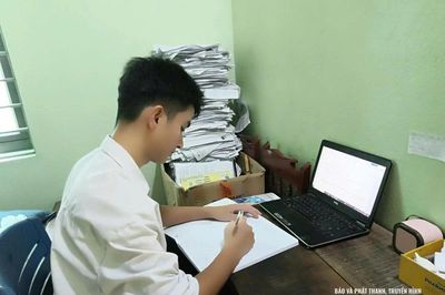 Thủ khoa 'bật mí' phương pháp học tập hiệu quả
