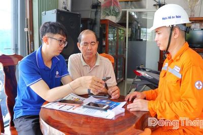 Điện lực Đồng Tháp 'thắp sáng' nghĩa tình