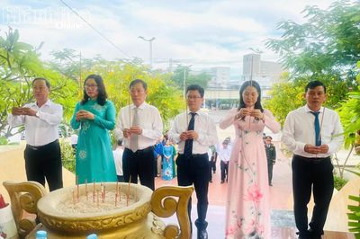 Phường Ninh Chử tổ chức viếng các đài tưởng niệm liệt sĩ tại địa phương
