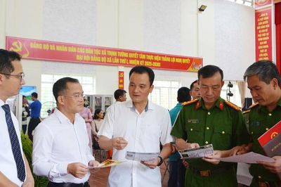 Phó Chủ tịch UBND tỉnh Giàng Quốc Hưng dự Ngày hội toàn dân bảo vệ an ninh Tổ quốc tại xã Trịnh Tường