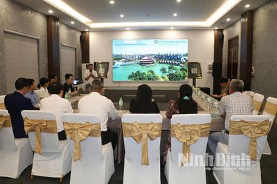 Hiệp hội Du lịch Ninh Bình khảo sát mô hình ứng dụng AI trong quản lý, vận hành du lịch