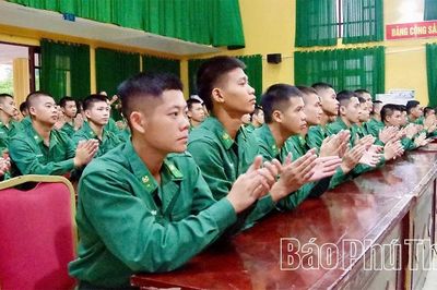 Trung tâm Huấn luyện Bộ đội Biên phòng bế mạc huấn luyện chiến sĩ mới năm 2026
