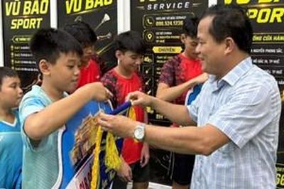 450 vận động viên tranh tài tại Giải Cầu lông Vũ Bảo Sport các lứa tuổi thành phố Huế