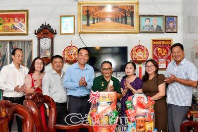 Tri ân gia đình chính sách nhân Ngày Thương binh - Liệt sĩ