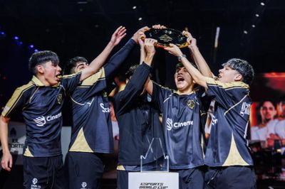 Chung kết Free Fire tại Esports World Cup lập kỉ lục người xem