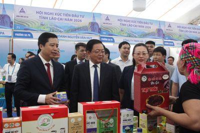 Lào Cai trưng bày 80 gian hàng quảng bá tiềm năng phát triển