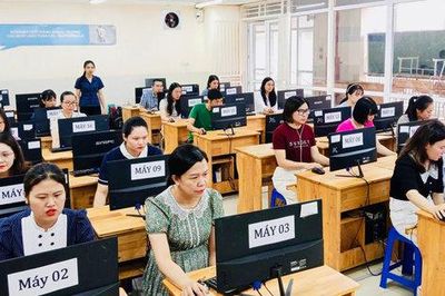 Chuẩn hóa năng lực ngoại ngữ cho giáo viên: Không áp dụng 'đồng phục' cho tất cả các trường