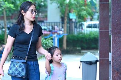Mức sinh thấp ở Hà Nội: Cần thay đổi gì để chính sách dân số đi vào cuộc sống?