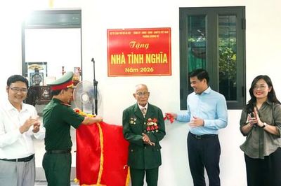 Chương Mỹ khánh thành nhà tình nghĩa tặng thương binh dịp 27-7