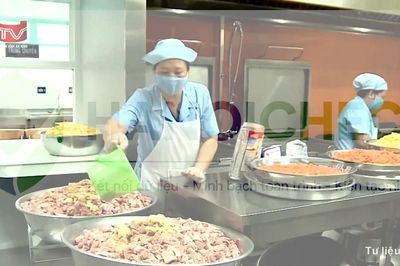 Phụ huynh sắp có thể giám sát bữa ăn bán trú của con qua ứng dụng