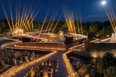 19h30 ngày 26/7: Cầu truyền hình trực tiếp 'Đi tìm đồng đội - Sao sáng dẫn đường'