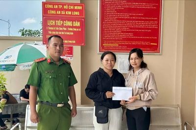 Nhận gần 19 triệu đồng chuyển nhầm, người phụ nữ trình báo công an