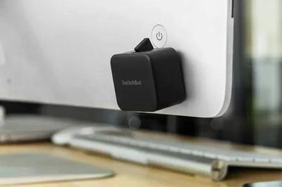 Thiết bị 34 USD biến công tắc cũ thành 'vũ khí' diệt gián