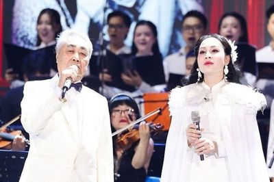 Ca sĩ Nguyễn Khánh Ly song ca cùng NSND Quang Thọ, tạo dấu ấn trong đêm nhạc tri ân