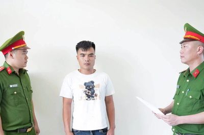 Khởi tố tài xế xe đầu kéo thông chốt CSGT, bỏ chạy hàng trăm km