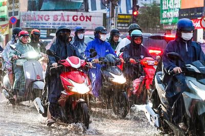 Dự báo thời tiết 25/7/2026: Miền Bắc còn mưa lớn, Nam Bộ mưa rải rác kéo dài