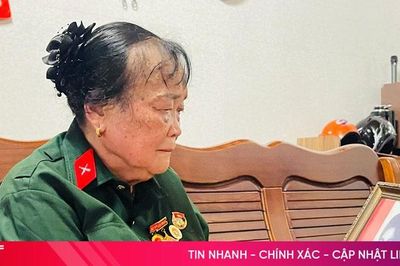 Nữ thanh niên xung phong gần 25 năm lập ban thờ đồng đội