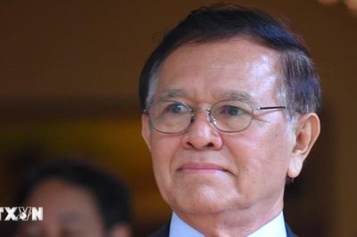 Quốc vương Campuchia bỏ lệnh cấm xuất cảnh với cựu thủ lĩnh đối lập Kem Sokha