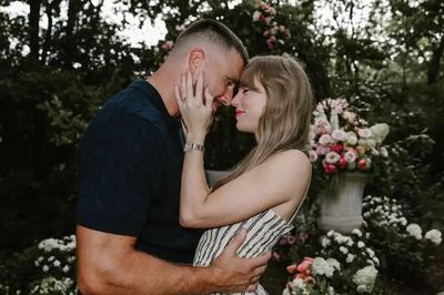 Khách mời hé lộ quy định đặc biệt tại đám cưới Taylor Swift: 'Ai cũng phải giao nộp điện thoại'