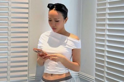 Diệu Nhi diện croptop khoe eo thon, nhan sắc đời thường gây chú ý