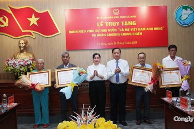 Cà Mau tri ân các Mẹ Việt Nam Anh hùng và liệt sĩ