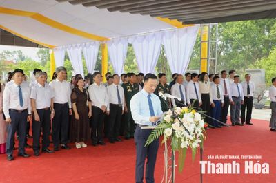 Cộng đồng doanh nghiệp Thanh Hóa dâng hương tri ân các Anh hùng liệt sĩ