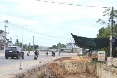 Đảm bảo an toàn khi thi công quốc lộ 14B