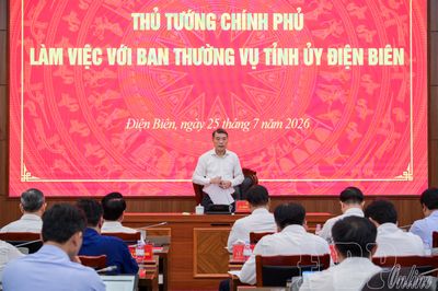 Thủ tướng Chính phủ Lê Minh Hưng làm việc tại Điện Biên