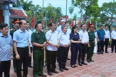 Phát huy truyền thống 'Uống nước nhớ nguồn' của dân tộc