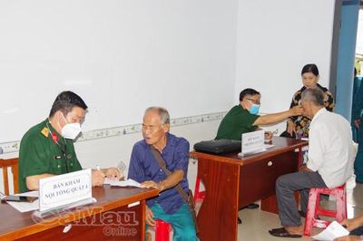 Hơn 400 người dân Phú Mỹ được chăm sóc sức khỏe miễn phí