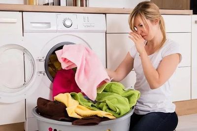 Máy giặt có mùi hôi dù giặt quần áo mỗi ngày? Thủ phạm có thể nằm ở 4 vị trí ít ai để ý