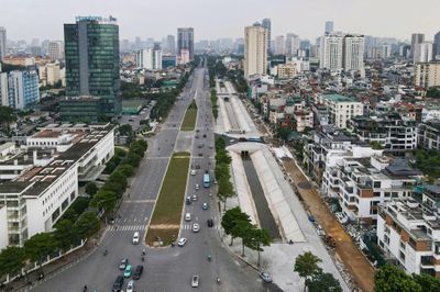 Cận cảnh tuyến đường cửa ngõ Tây Hồ Tây lột xác sau dự án chống ngập