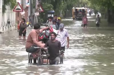 Ấn Độ: Mưa lũ nghiêm trọng tại bang Gujarat, hơn 40.000 người phải sơ tán