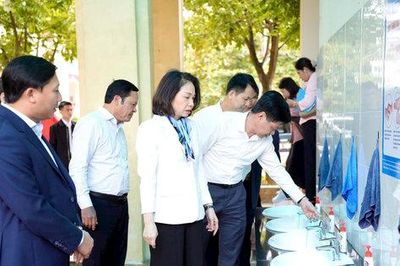 Từ nghị trường đến cuộc sống: Chuyển động sau kỳ họp thứ năm HĐND thành phố Hà Nội: Bài 2: Giao rõ việc, rõ trách nhiệm để siết chặt an toàn thực phẩm