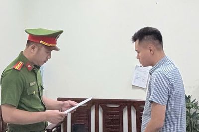 Tài xế taxi chiếm đoạt tiền của nhiều doanh nghiệp