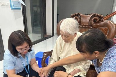 Đề xuất bỏ giới hạn 12 tháng đối với giấy ủy quyền nhận lương hưu