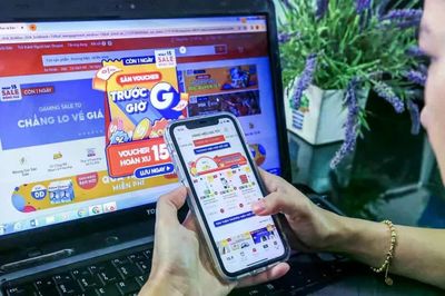 Doanh thu sàn TMĐT tăng vọt, người bán vẫn không 'dễ thở'?