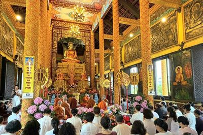 Lễ nhập hạ và cầu siêu anh hùng liệt sĩ tại chùa Khmer