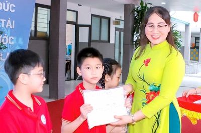 Quy định tiêu chuẩn xét tặng danh hiệu Nhà giáo ưu tú