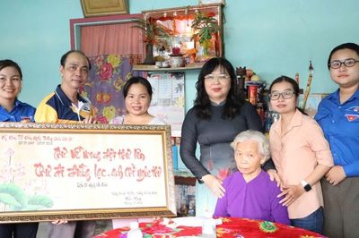 Lan tỏa truyền thống yêu nước từ những hành trình tri ân