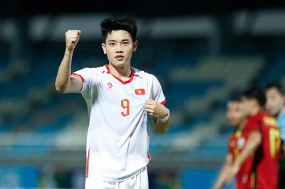 Hấp dẫn cuộc đua Vua phá lưới ASEAN Cup 2026: Đình Bắc dẫn đầu