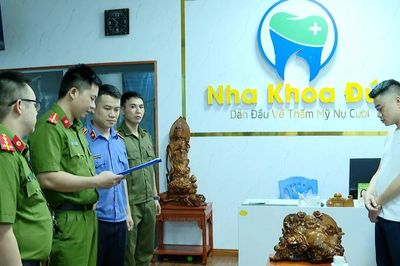 Chủ phòng khám khoa giả danh bác sĩ để trục lợi bất chính hàng tỷ đồng
