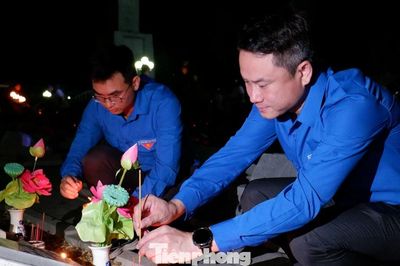 Bí thư Trung ương Đoàn dự lễ tri ân anh hùng liệt sĩ tại Tây Ninh