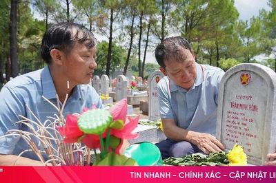 Thành kính tri ân tại Nghĩa trang Liệt sĩ Quốc gia Đường 9