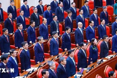 Không đổi mới mô hình phát triển là chấp nhận 'ở lại phía sau'