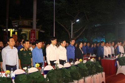 Lễ thắp nến tri ân cấp quốc gia tưởng nhớ các Anh hùng liệt sỹ tại Nghệ An