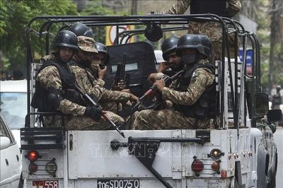 Chi tiêu quân sự khiến Pakistan thêm nghèo?